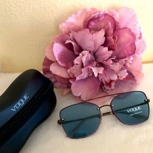 VOGUE Sunglasses Brand New in Case